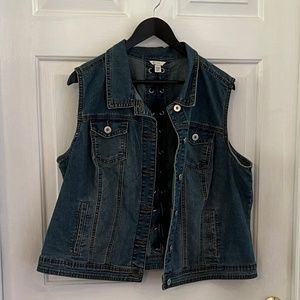 Jean Vest